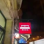 Midis - Local Gasthuis