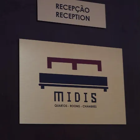 בית הארחה Midis - Local